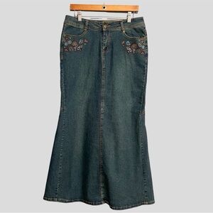 Y2k Vezucci Embroidered Denim Mermaid Maxi Skirt